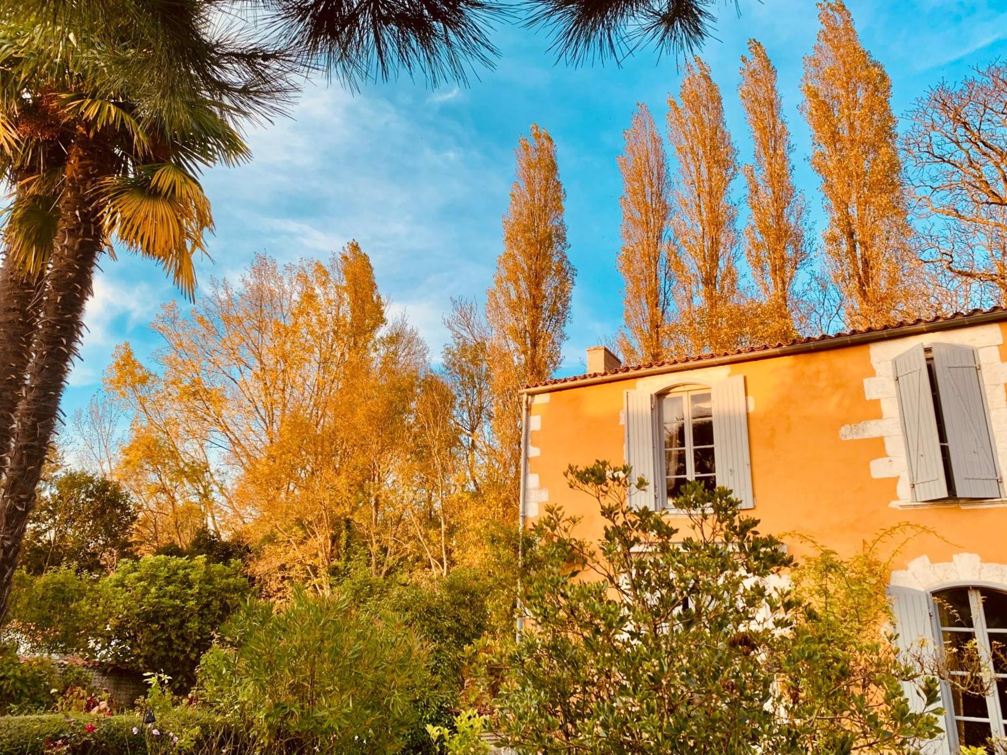 Chambres D'Hotes La Borderie Du Go Pres De La Rochelle - Nieul Exterior photo
